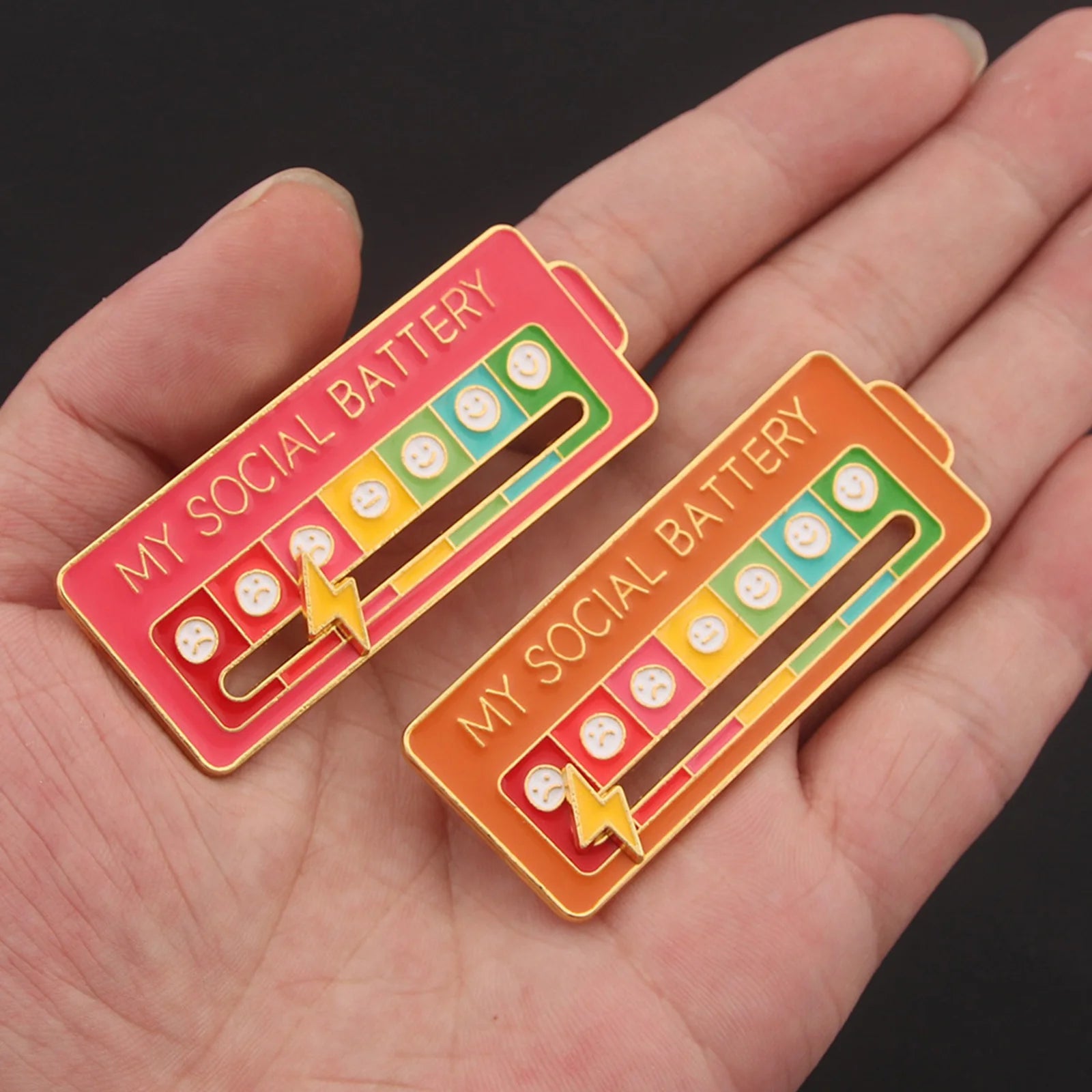 Adjustable Mood Tracker Enamel Pins – Social Battery Brooches for Clothes, Backpacks, & Thoughtful Gifts