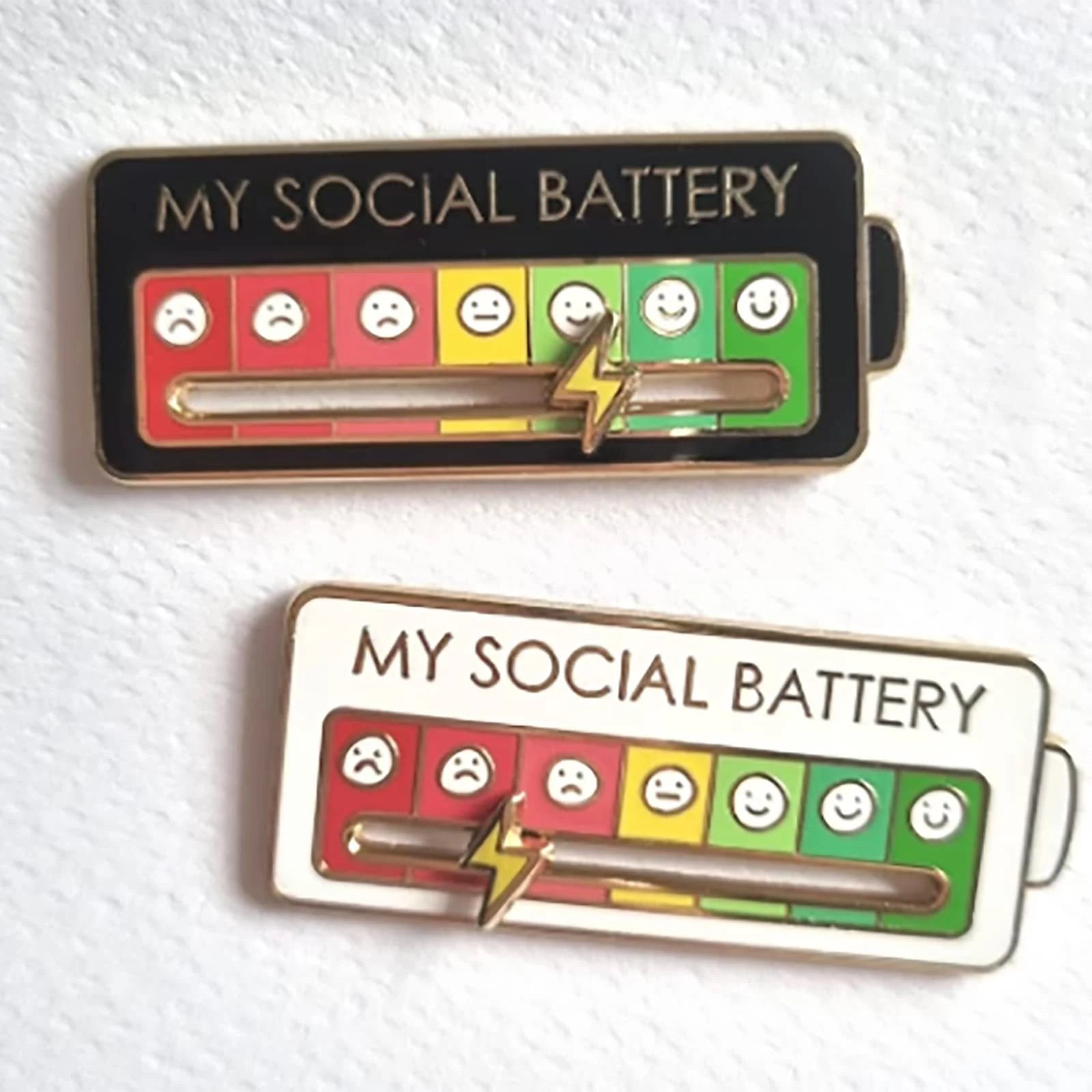 Adjustable Mood Tracker Enamel Pins – Social Battery Brooches for Clothes, Backpacks, & Thoughtful Gifts